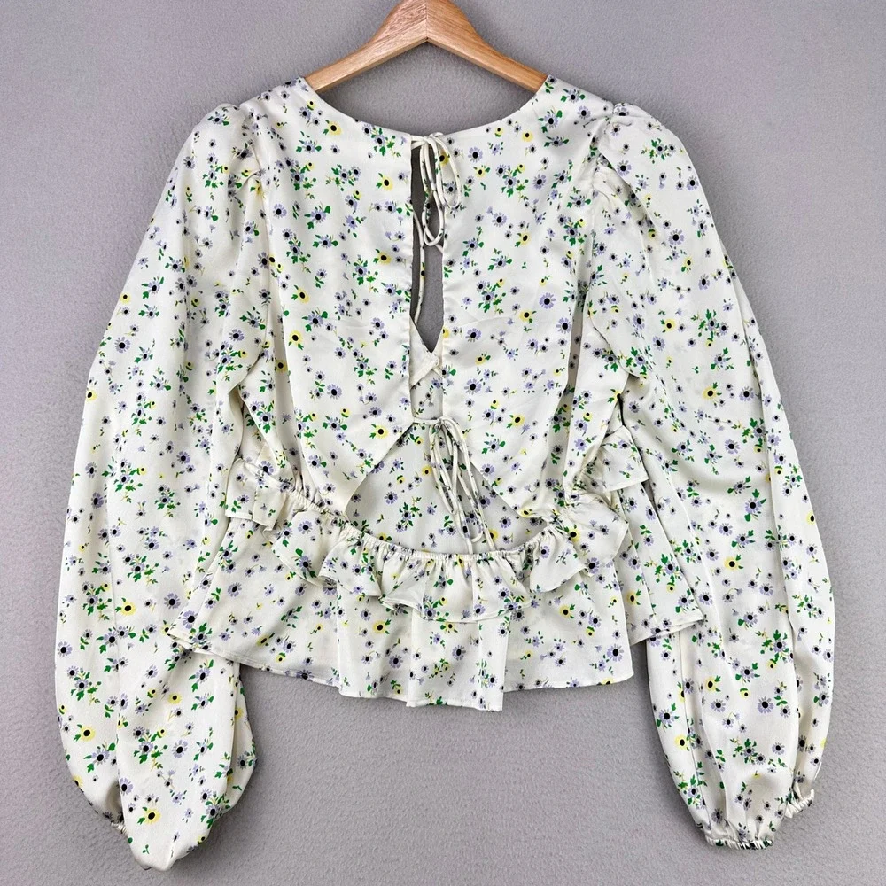 ASTR‎ The Label Blouse Womens L Cream Floral Satin Puff Sleeve Cottagecore
